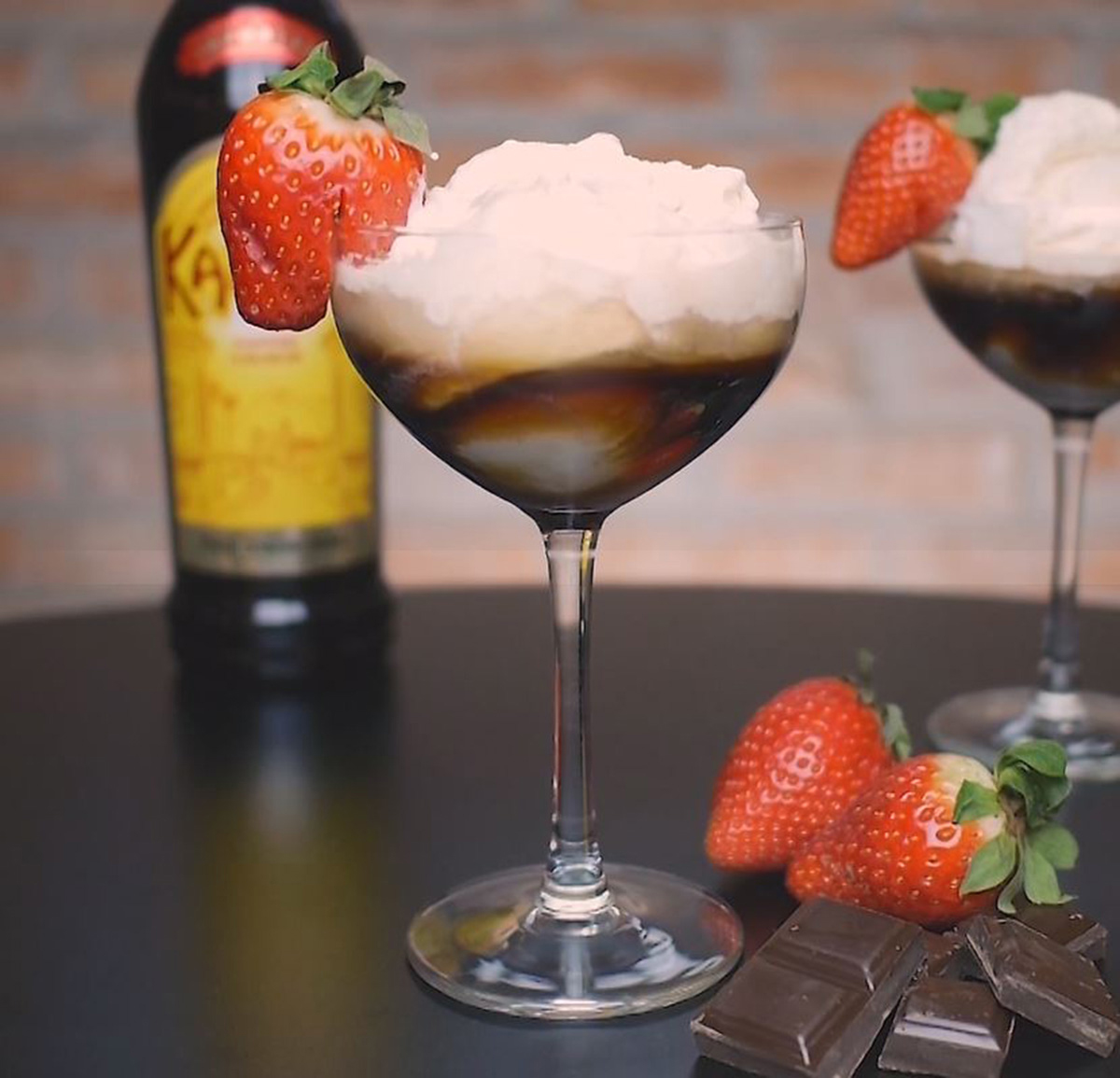 Valkovenäläinen jäätelöllä | Ystävänpäivän cocktail
